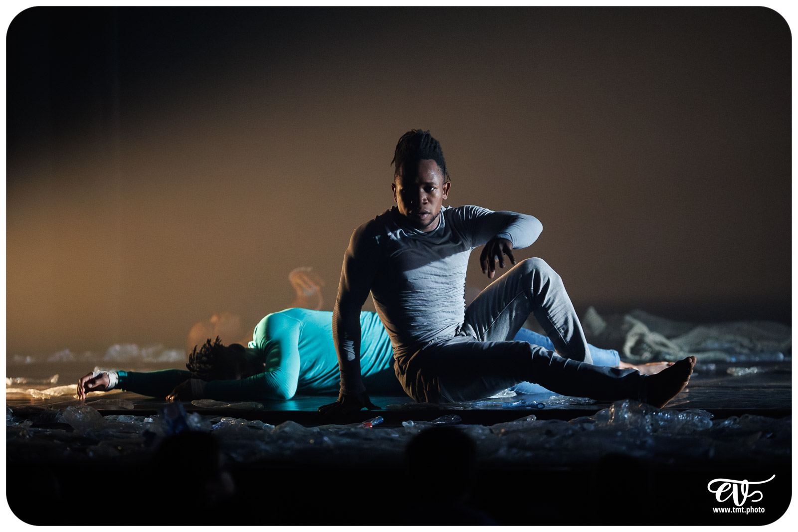 YÉ ! (L'EAU) (CIRCUS BAOBAB)